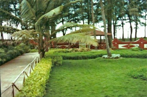 Seawoods Beach Hotel Dahanu Exterior photo